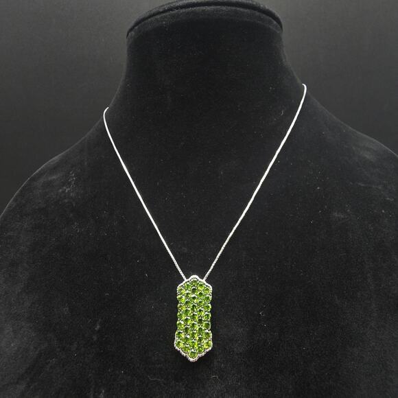 HT Designer Peridot Pendant Necklace 925 Sterling Silver Green Gemstones - Picture 9 of 11